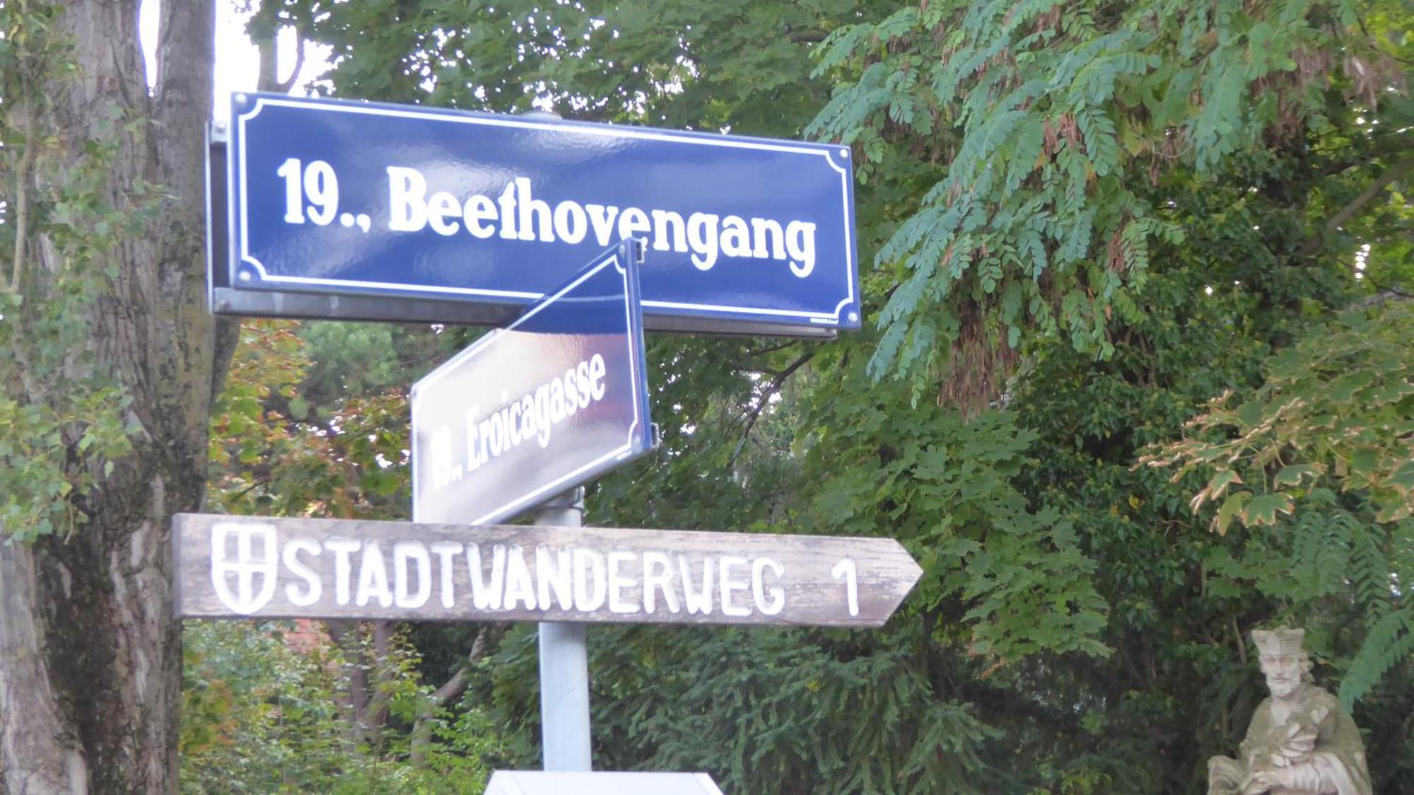Wohnen Im Schoensten Viertel Wiens Bagian luar foto